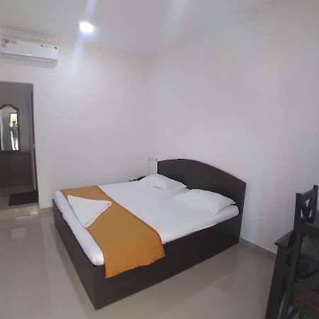 Thabasiya Resorts Kuzhittura エクステリア 写真