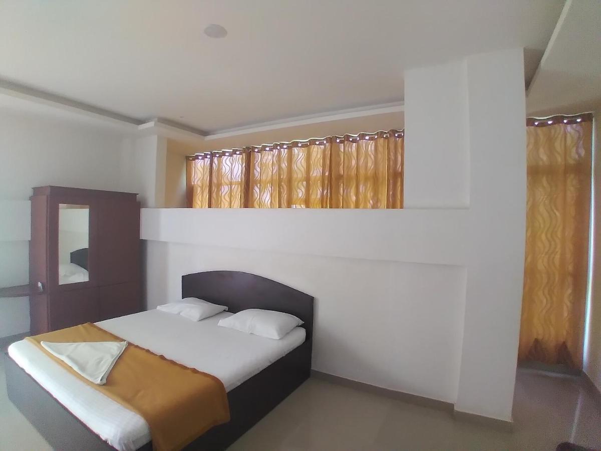 Thabasiya Resorts Kuzhittura エクステリア 写真